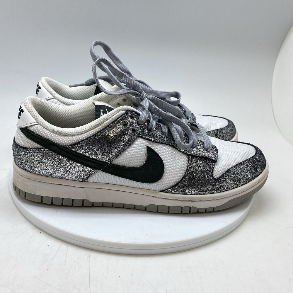 Nike Dunk Low Sneakers Womens 9.5 DO5882-001‎ Golden Gals Metallic Silver Shoes